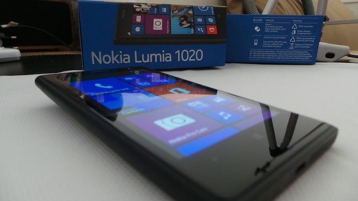 Microsoft Test du Nokia Lumia 1020 : un photophone renversant !