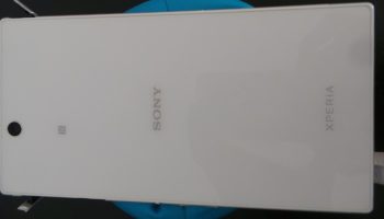 test du sony xperia z ultra la phablette la plus grosse la plus rapide et la plus fine 1