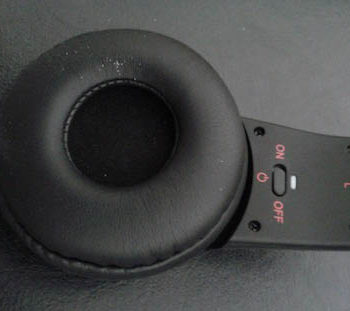 un casque stereo bluetooth et micro integre par muvit de tres bonne qualite 1