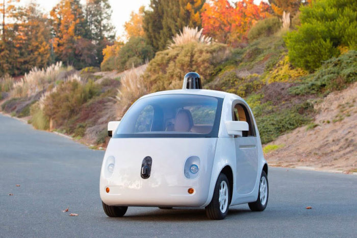 Voici la première voiture autonome de Google