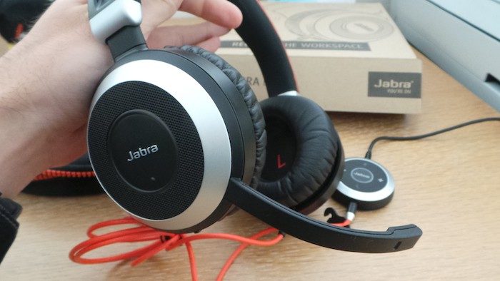 Jabra Test du Jabra Evolve 80 : un casque conçu pour l’open space