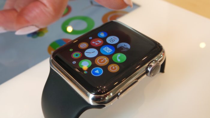 L'Apple Watch 2 devrait ressembler au premier opus