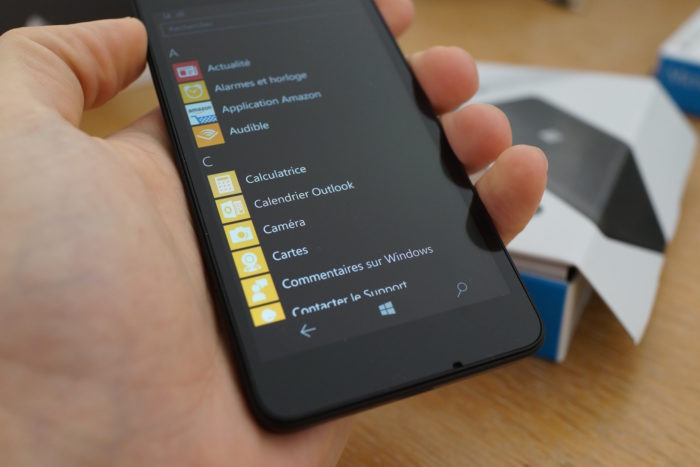 Lumia 550 : Windows 10 Mobile est encore naissant
