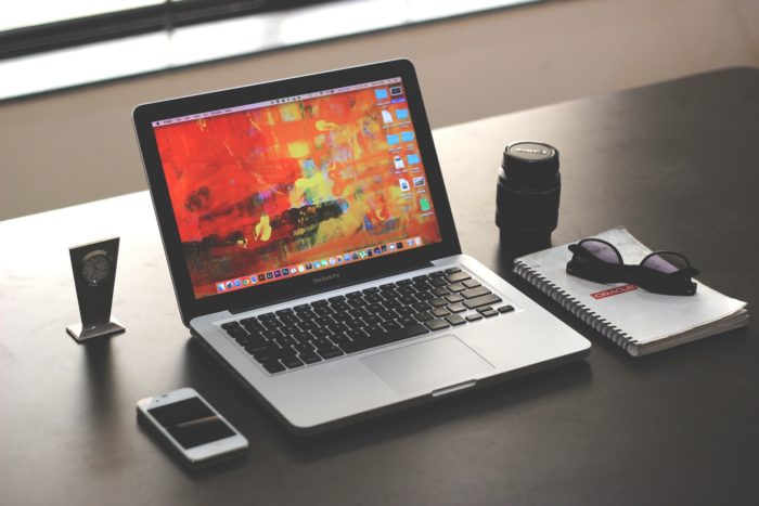 Tim Cook laisse entendre que les nouveaux MacBook arrivent 50 MacBook Pro