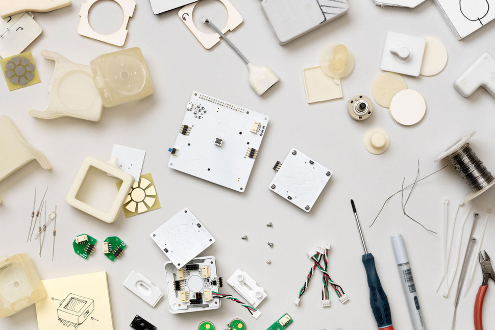 project bloks 001 970x647 c