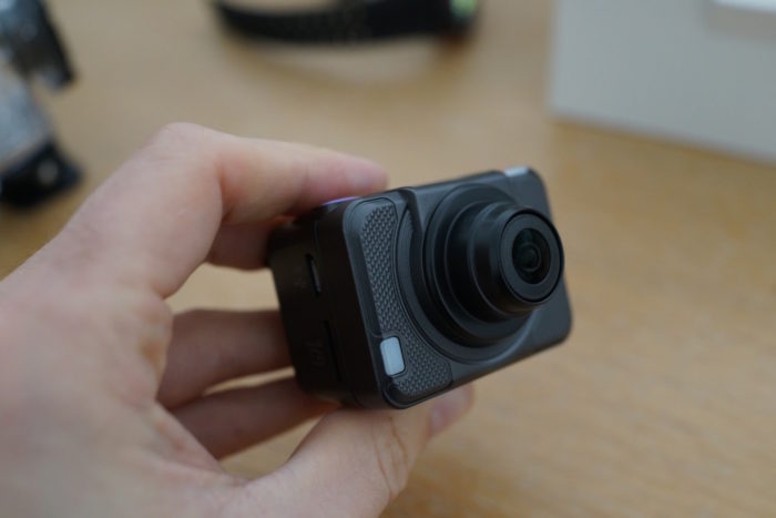 Test de la Orange 4G Cam : une caméra d'action idéale pour le live 52 Orange 4G Cam : elle reste compacte