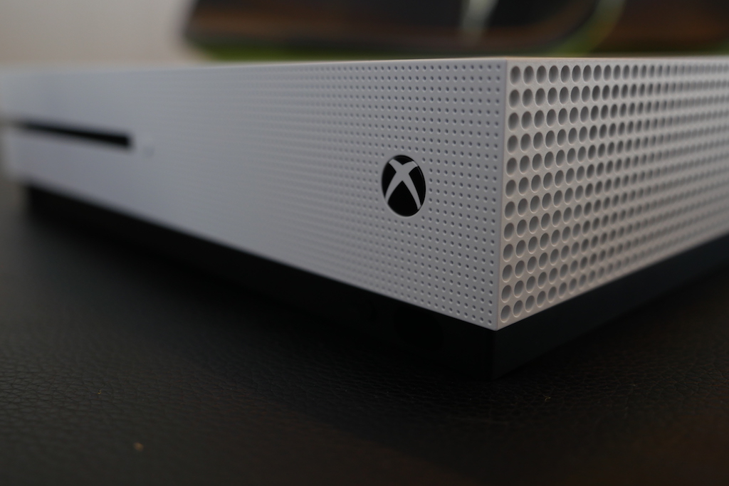 Microsoft offre d'importants rabais sur les packs Xbox One pour le Black Friday 49 Xbox One S : des nouveautés appréciables