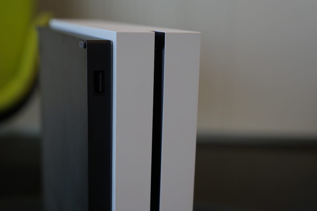 La prise en main de la Xbox One S de 2 To disponible à 399 euros 25 P1050595