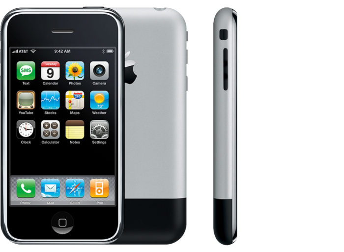 Une partie iPod, une partie téléphone, une partie Internet : voici l’iPhone original de 2007