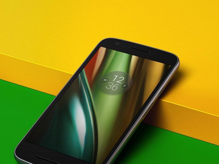 Moto E3 : vue de face