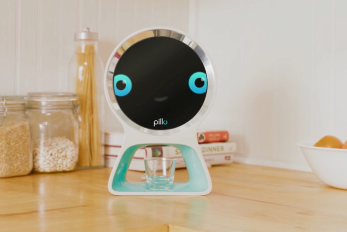 Pillo, un robot de santé à domicile trop beau pour être vrai ?