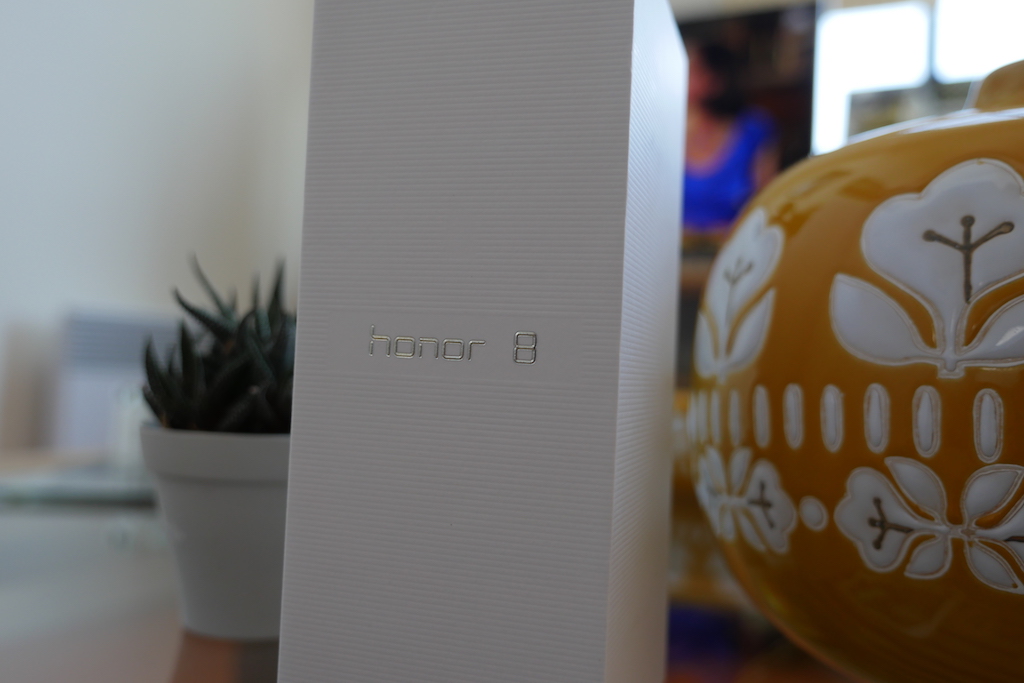 Unboxing et prise en main du Honor 8 : armé d’un prix abordable il peut faire mal…