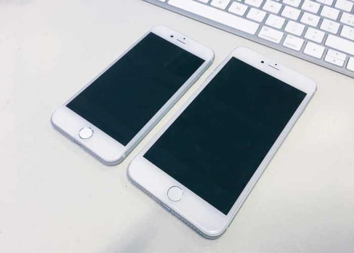 iPhone 7 et iPhone 7 Plus : vue de face