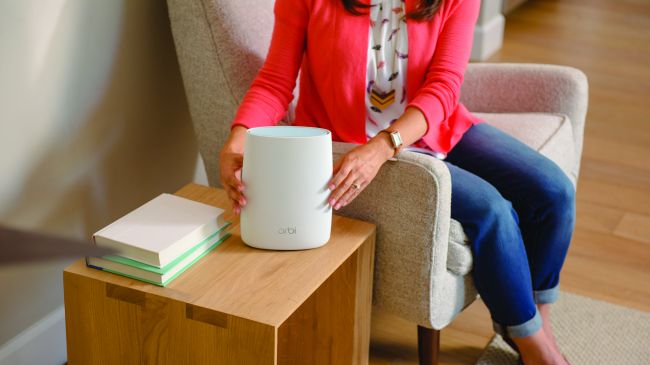 Netgear Orbi : offrir un meilleur Wi-Fi à travers de multiples dispositifs 48 orbi-2-650-80