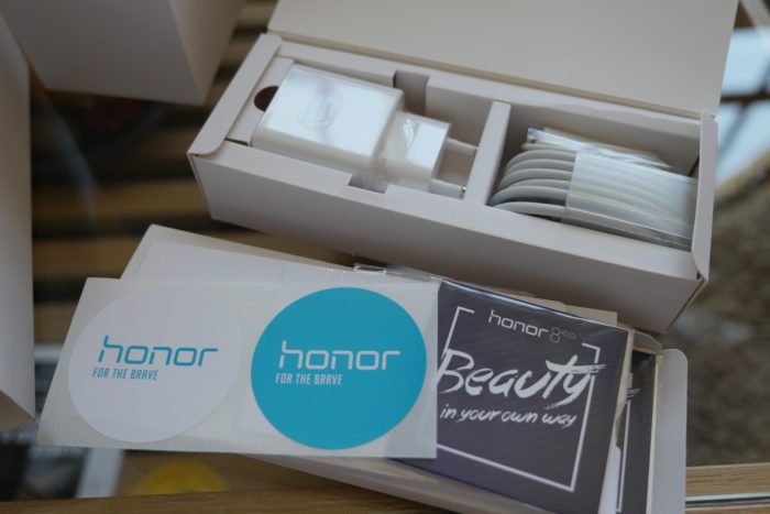 Honor 8 : packaging