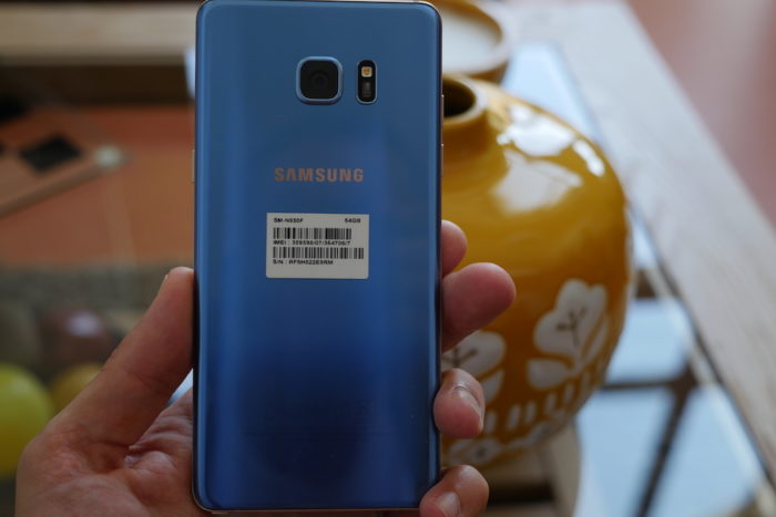 Déballage et prise en main du Samsung Galaxy Note 7 52 Galaxy Note 7 : vue de dos