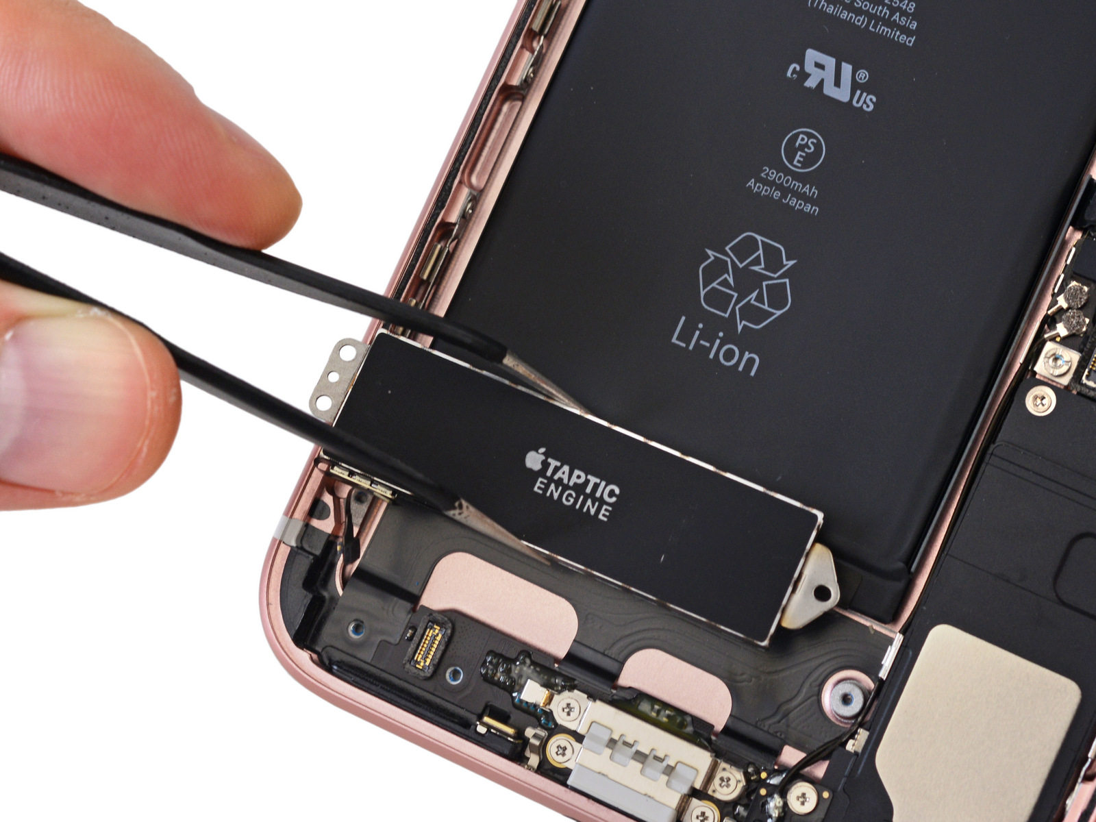iPhone 7 Plus : le Taptic Engine a pris la place de la prise jack