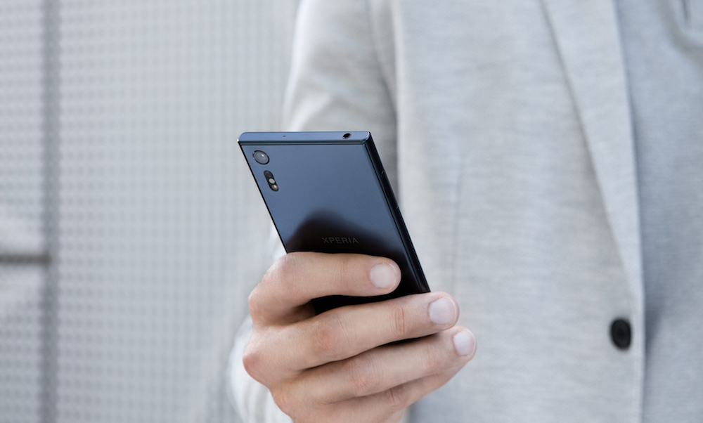 IFA 2016 : Sony introduit ses smartphones Xperia XZ et le Xperia X Compact