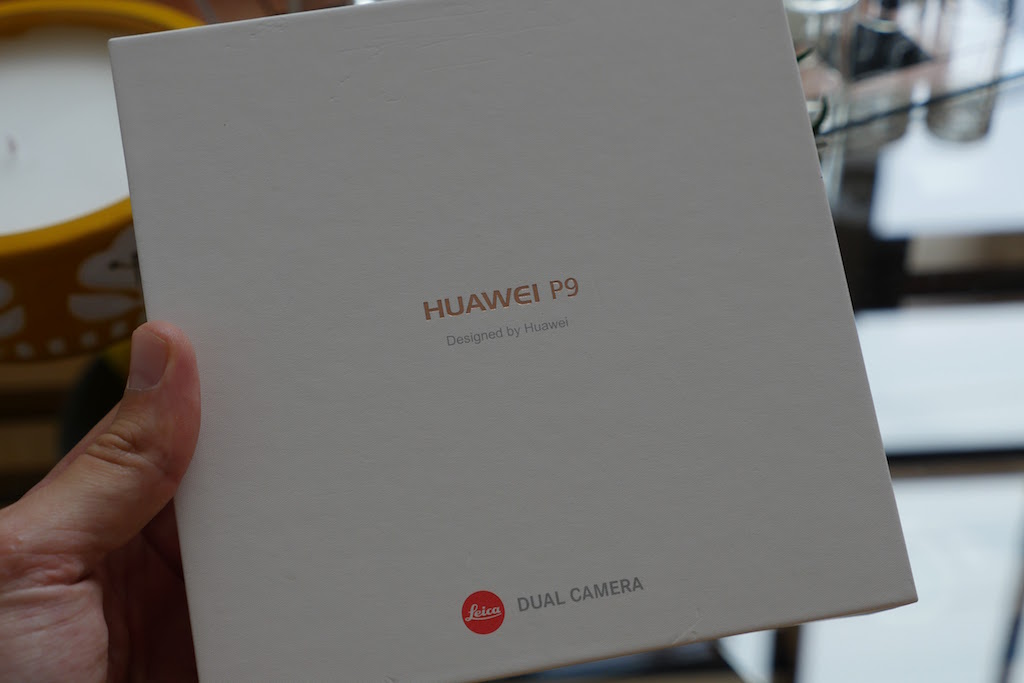 Test du Huawei P9 : le smartphone greffé Leica est-il intéressant ? 49 Huawei P9 : boîte