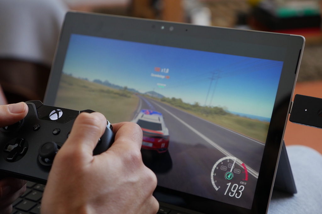 Comment jouer à la Xbox One en toute mobilité avec une Surface Pro 4 et Windows 10 69 P1120644