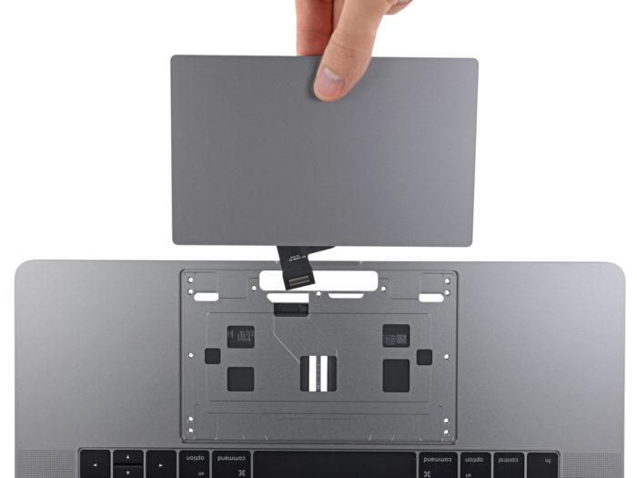 MacBook Pro (2016) 15 pouces : le trackpad est plus grand