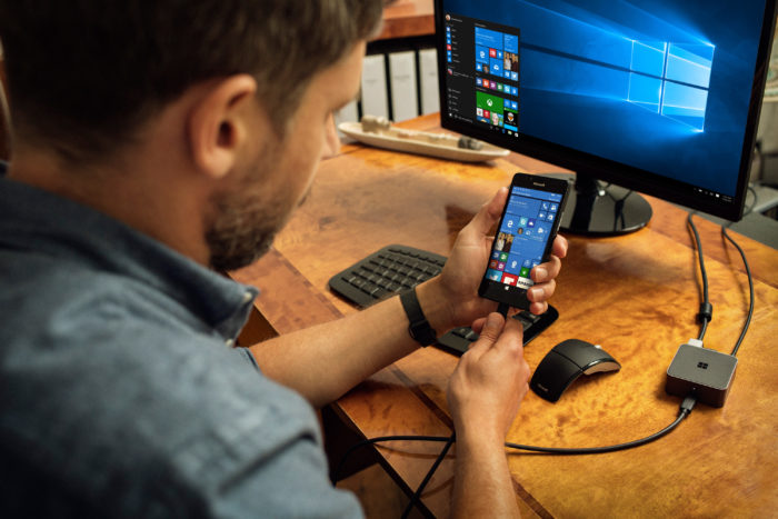Windows 10 Mobile va ajouter le support multifenêtre à Continuum pour mobile.