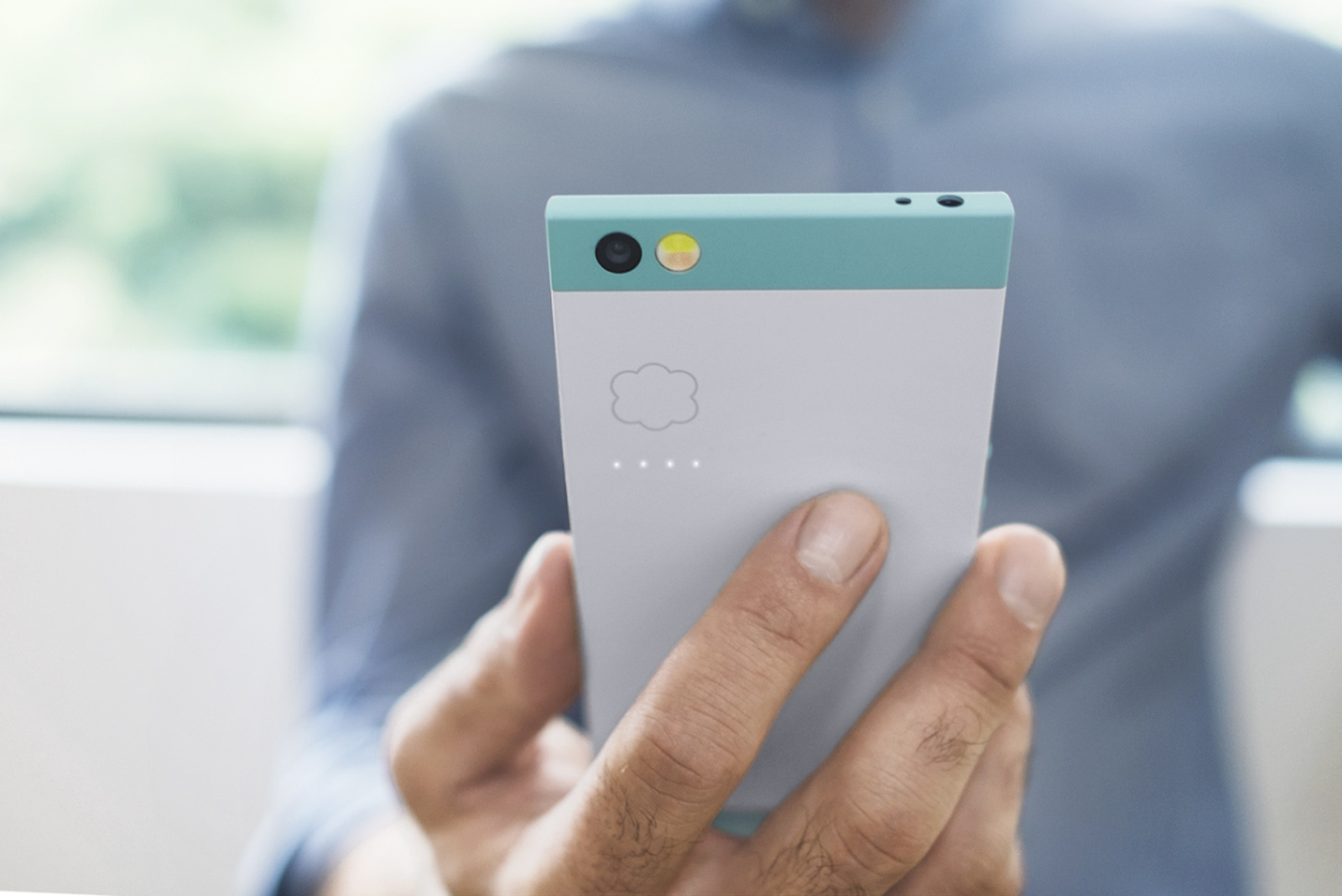 Comment utiliser Dropbox, OneDrive, Google Drive ou iCloud comme stockage principal 52 large nextbit cloud android new mobile phone kickstarter 2