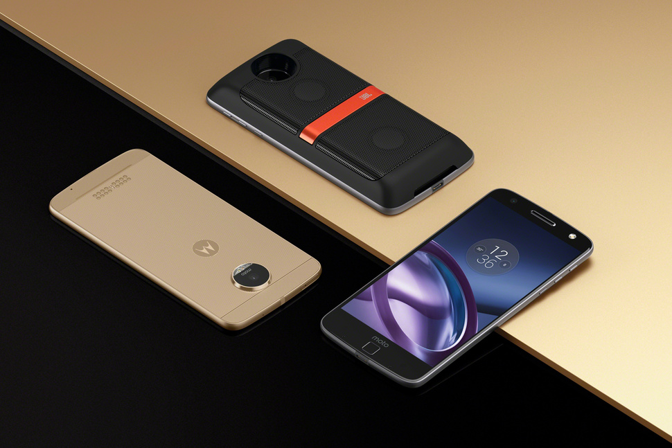 Le Moto Z pourrait bientôt avoir un Moto Mod compatible avec la technologie Tango