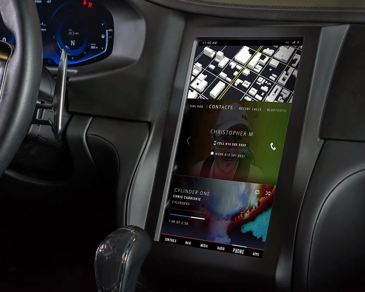 Est-ce BlackBerry va concevoir une technologie pour la voiture autonome ? 46 qnx 2015 concept car maserati incoming call 2