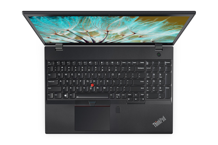 Lenovo booste ses 9 nouveaux modèles ThinkPad pour le CES 2017 83 thinkpad t570 5 720x480 c