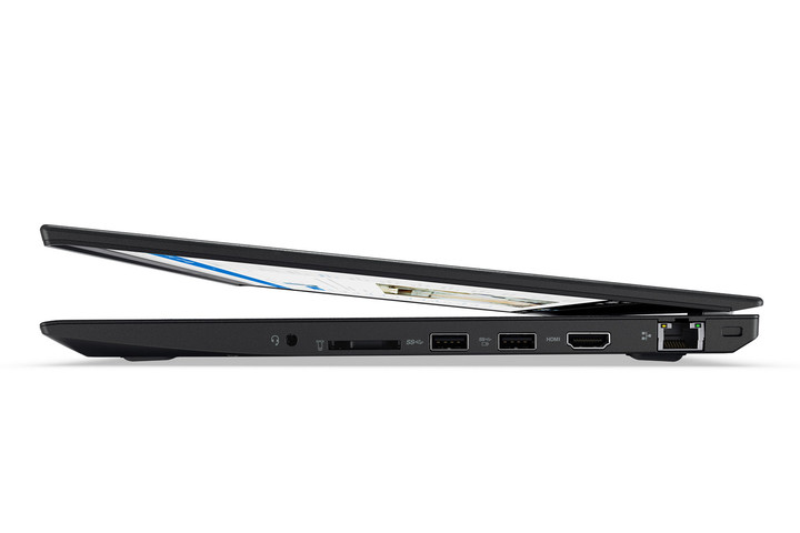 Lenovo booste ses 9 nouveaux modèles ThinkPad pour le CES 2017 87 thinkpad t570 6 720x480 c