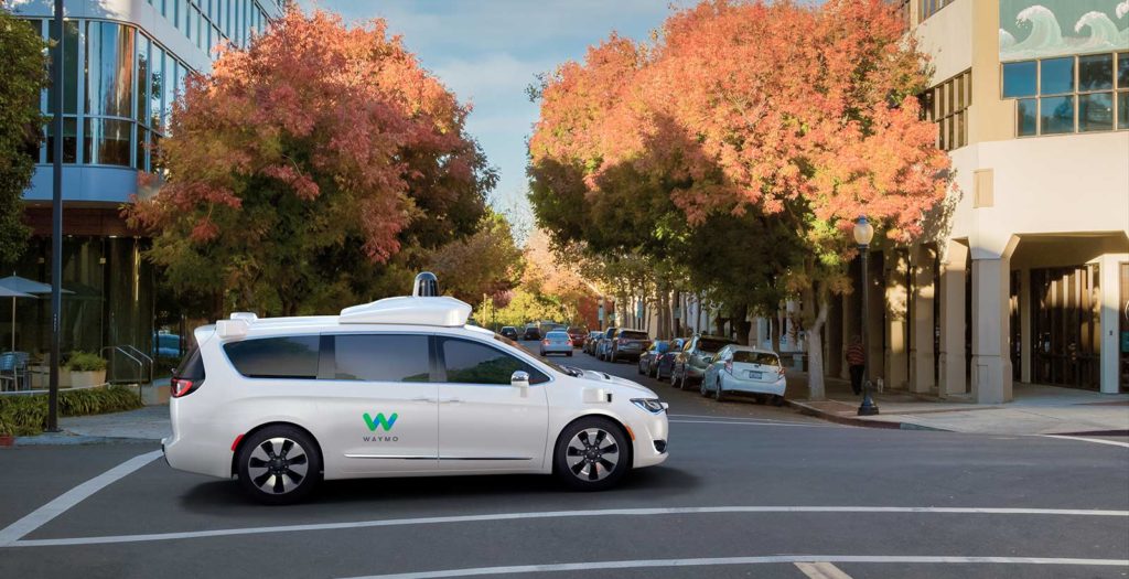 Google Waymo dévoile son monospace Chrysler Pacifica autonome 55 waymopacificachrysler02