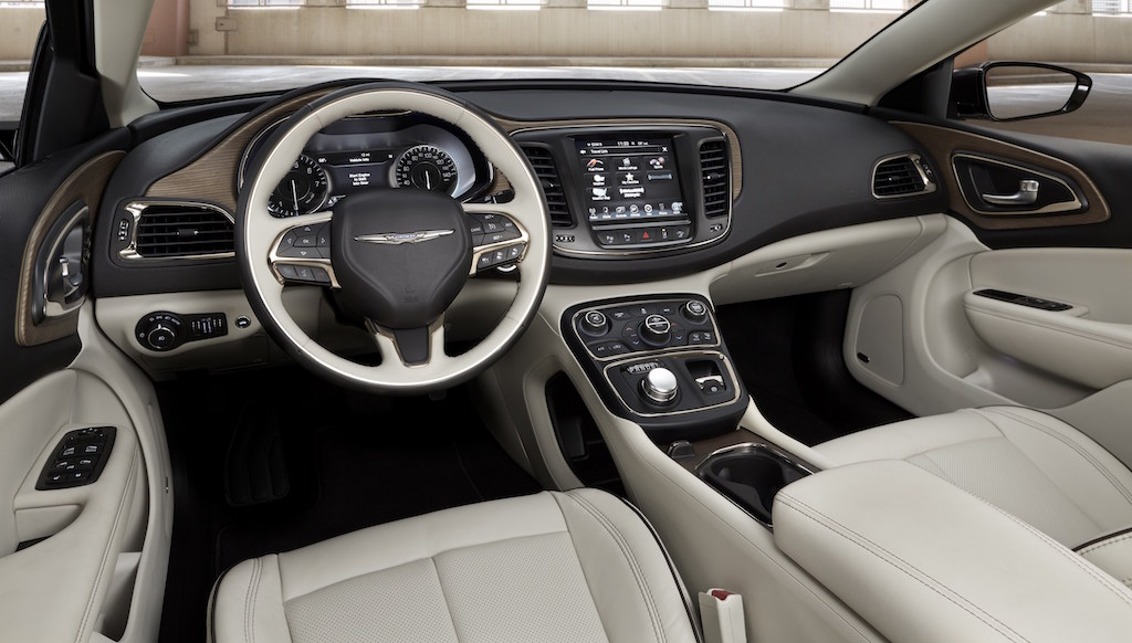 Chrysler 200C 2015 interior high