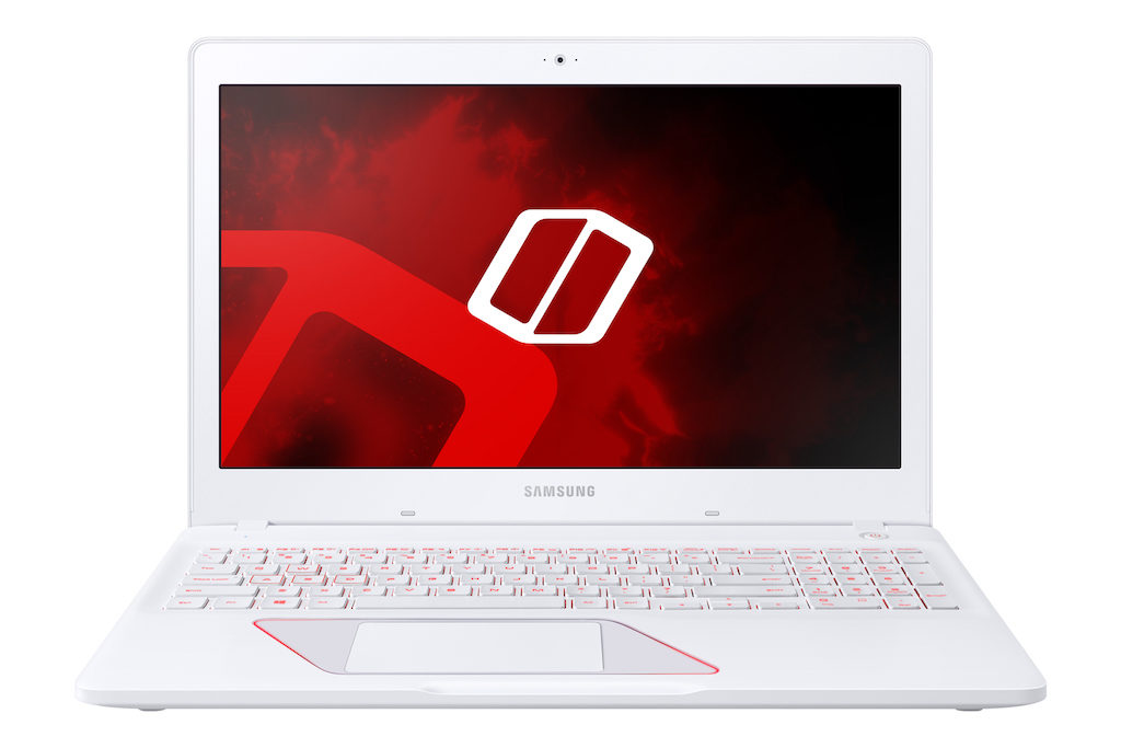 NT800G5M PS1 001 Front Over White