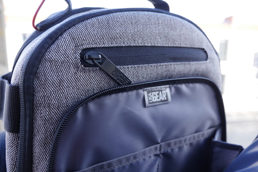 Accessory Power : un sac à dos pour appareils photo, et un réveil Bluetooth 19 P1130765