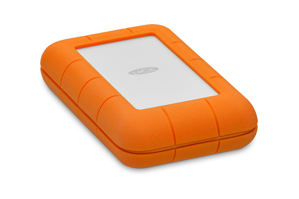 LaCie présente une mise à niveau de ses disques Rugged et d2 en Thunderbolt 53 lacie rugged thunderbolt usb c 4tb hero right hi res 970x647 c