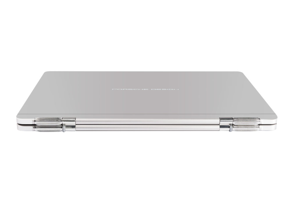 MWC 17 : voici le Porsche Design Book One, un alléchant ordinateur portable 2-en-1 56 18 15 porsche design 01