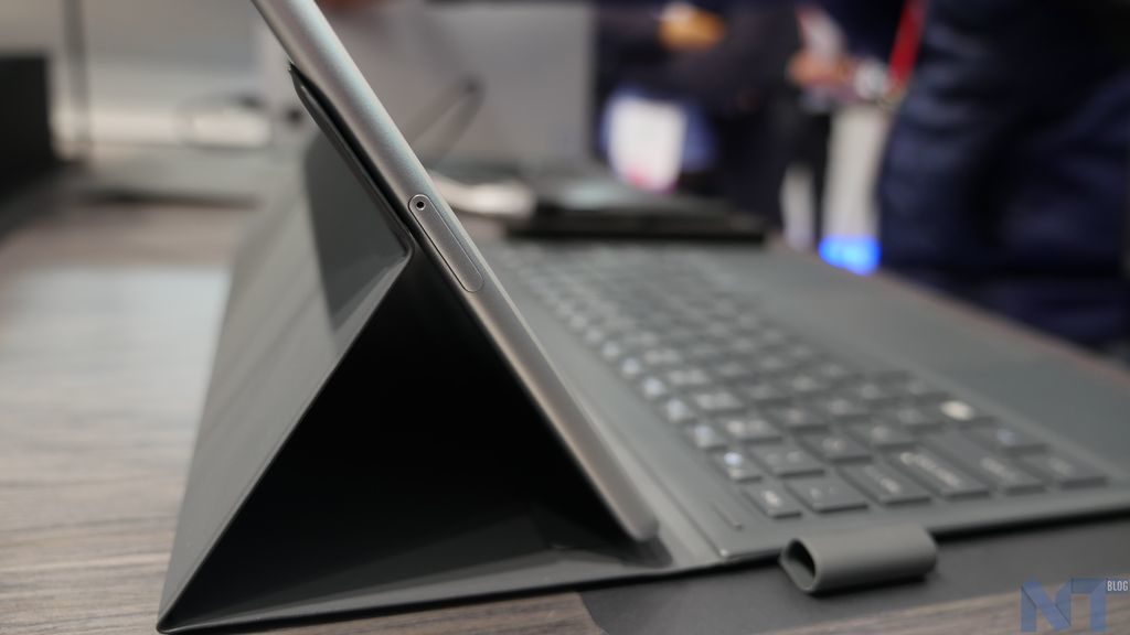 Prise en main de la tablette Galaxy Book de Samsung 19 P1140680