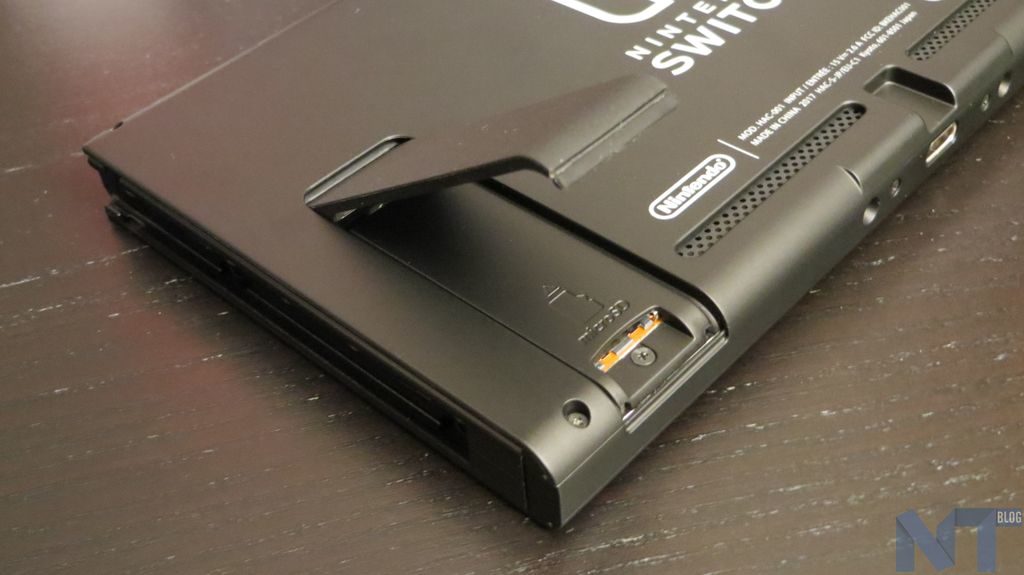 Nintendo Switch : qu'est-ce qu'il y a dans la boîte ? 22 IMG 4737