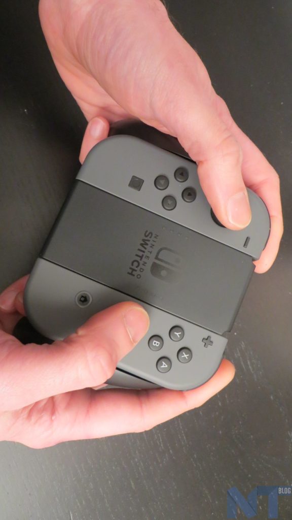 Nintendo Switch : qu'est-ce qu'il y a dans la boîte ? 40 IMG 4744