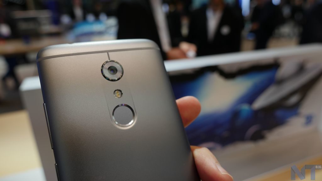 Prise en main du ZTE Axon 7 et du Daydream View : parfait pour la réalité virtuelle 27 P1150677