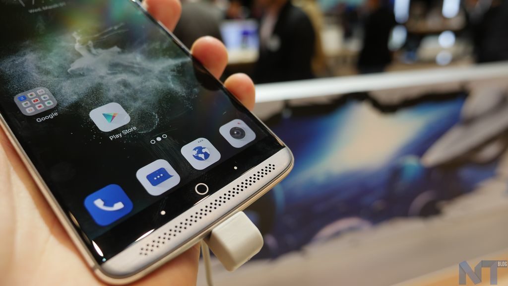Prise en main du ZTE Axon 7 et du Daydream View : parfait pour la réalité virtuelle 25 P1150681
