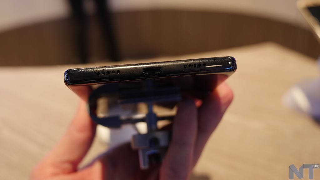 Prise en main du Xiaomi Mi MIX : le smartphone sans bords d'écran 17 P1160256