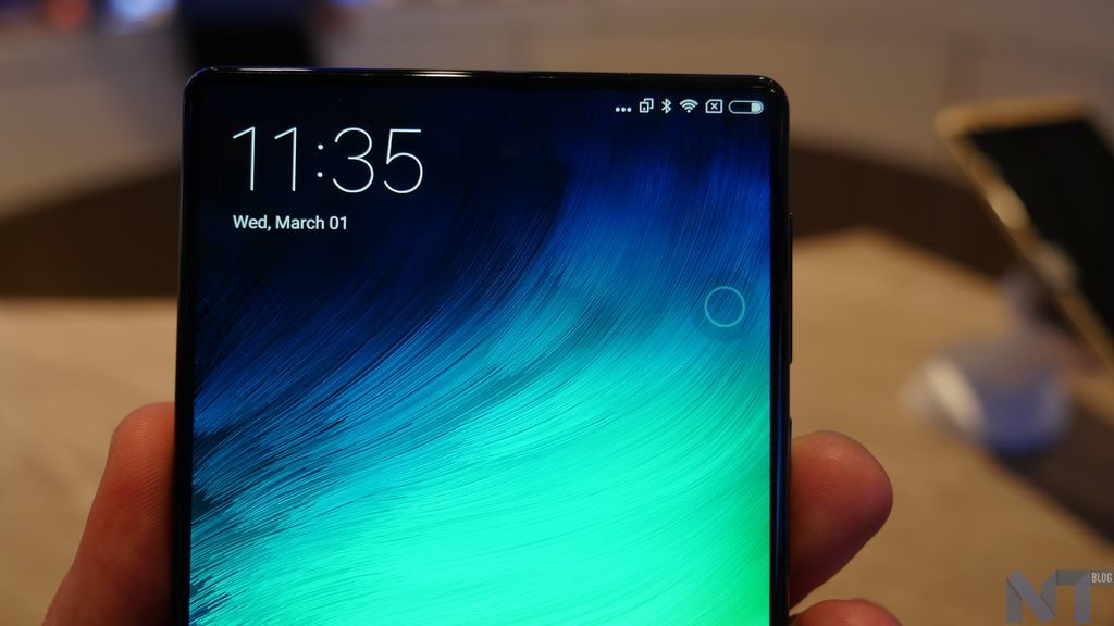 Prise en main du Xiaomi Mi MIX : le smartphone sans bords d'écran 23 P1160262