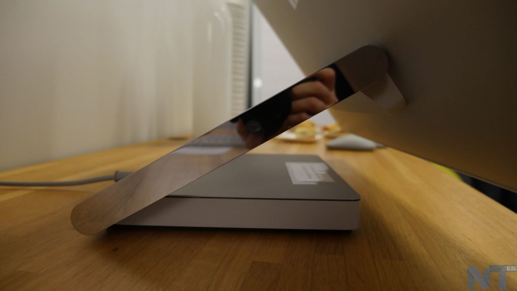 Prise en main du Microsoft Surface Studio : le premier ordinateur de bureau de Microsoft 17 P1160396