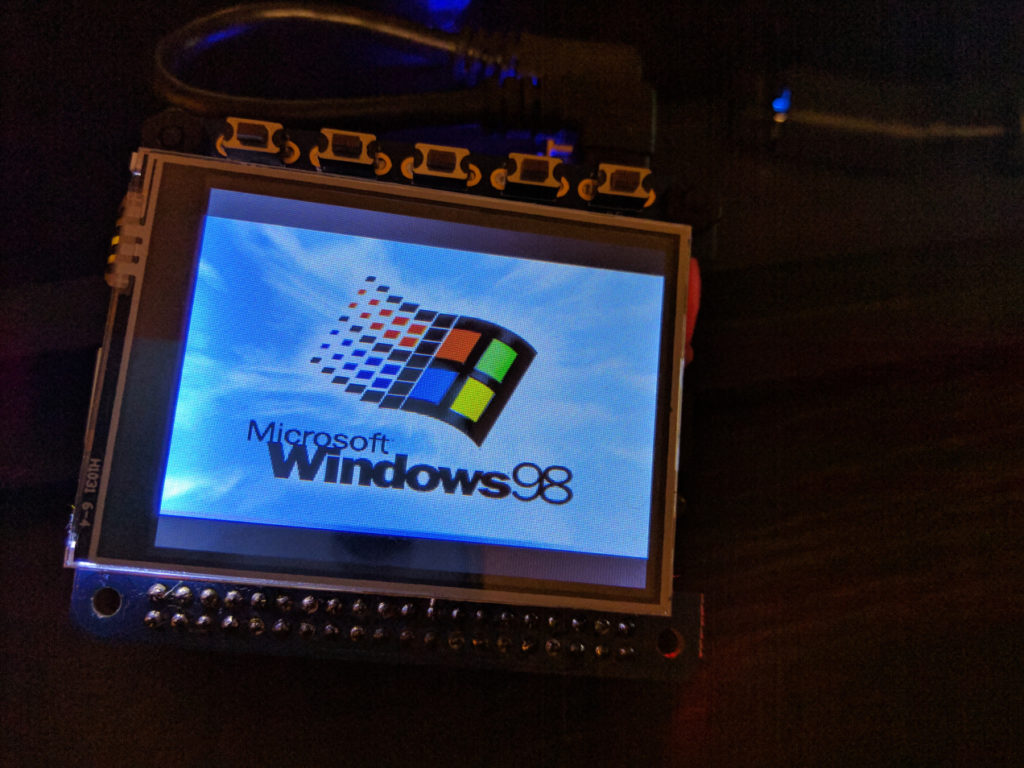 Oubliez la Apple Watch, voici un Raspberry Pi dans une smartwatch sous Windows 98 51 img 20170223 214305