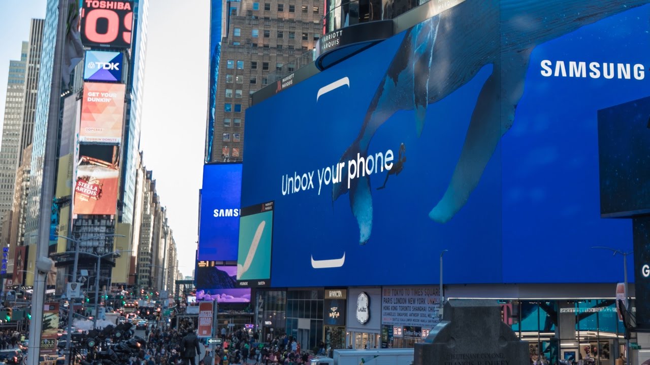 Samsung Galaxy S8 Times Square