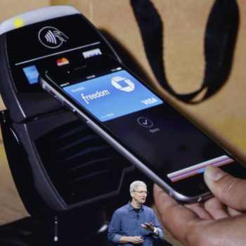 apple pay tim cook