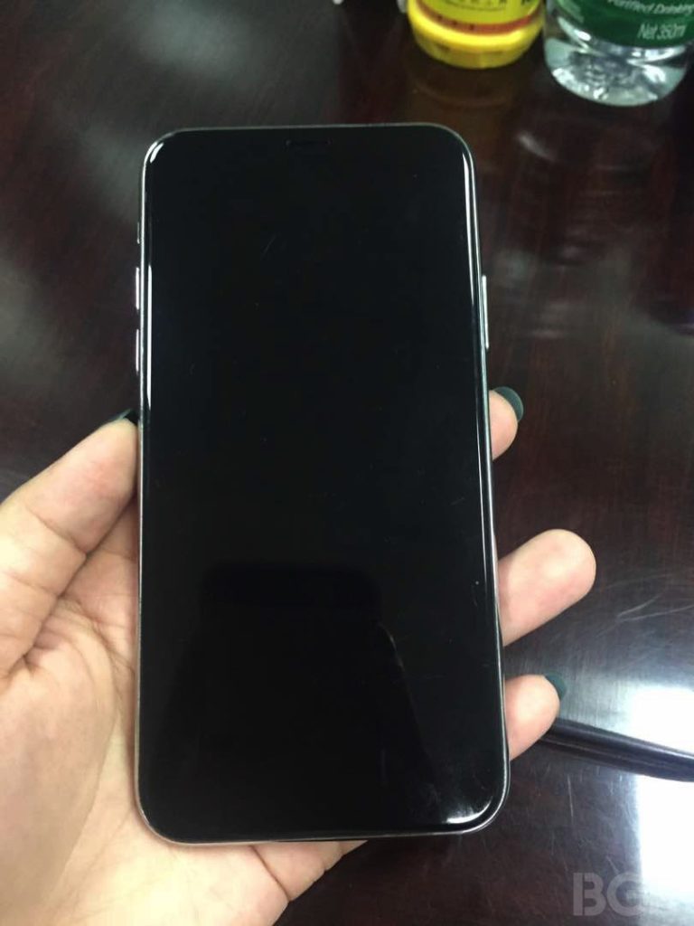 iPhone 8 : ces images divulguées révèlent le design final 51 iphone 8 images divulguees revelent design final 2