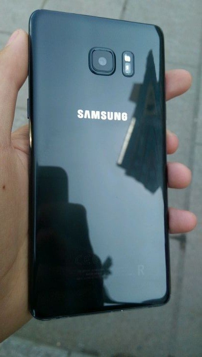 leaked images show samsung galaxy note 7r with identifier on the back 516104 2